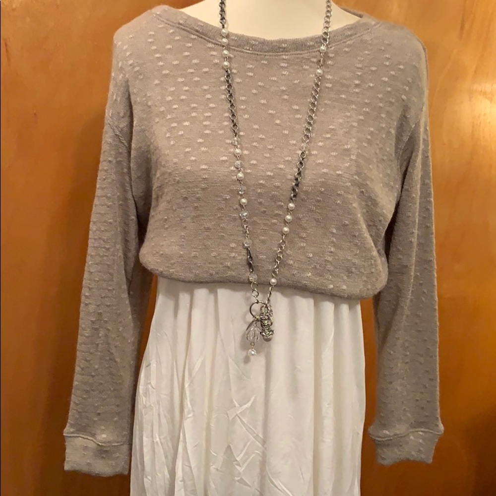 BNWT pullover